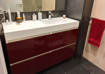 Mueble Málaga especial adaptado al lavabo del cliente 4 cajones, Fabricación medida