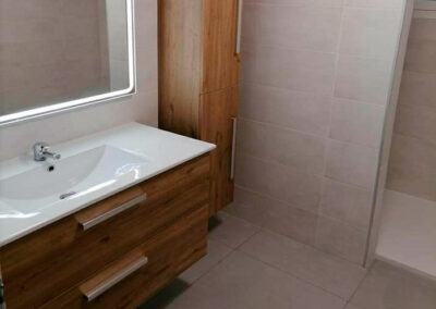 Mueble de baño modelo Plus color Olivo