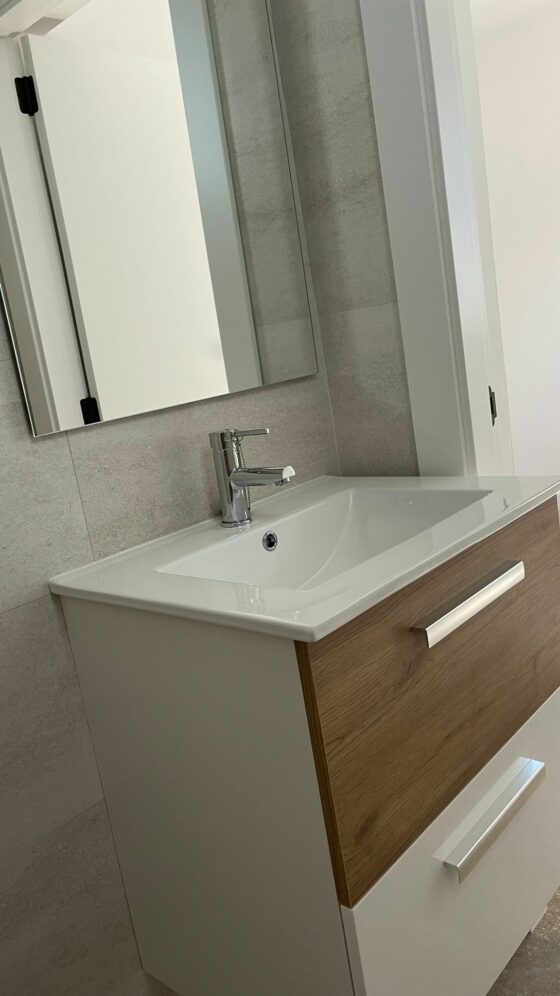 Mueble de baño modelo cien
